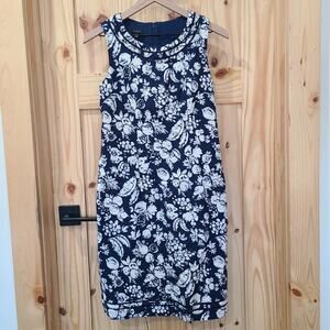 Talbots Mixed Fruit Textured Shift Dress Blue White Lined Sleeveless Size 4